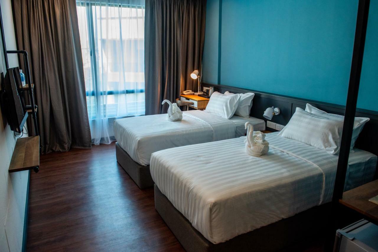 O&G Hotel Parit Buntar Exterior photo